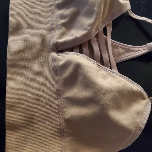 Pink Bralette size: Medium - Picture 2 of 4